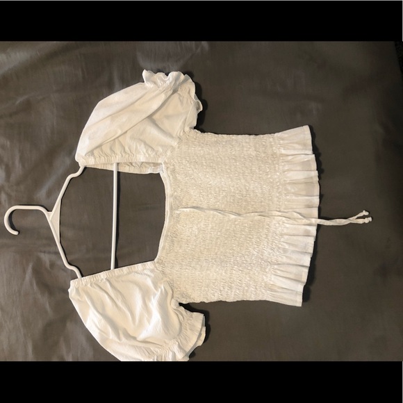 Puffy sleeve off the Shoulder Crop Shirt - Picture 2 of 2